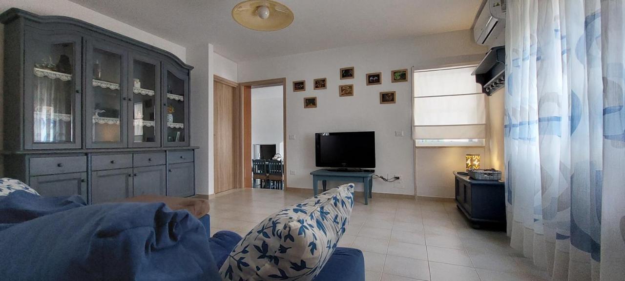 Dimora Carucci Apartment Ночи Екстериор снимка